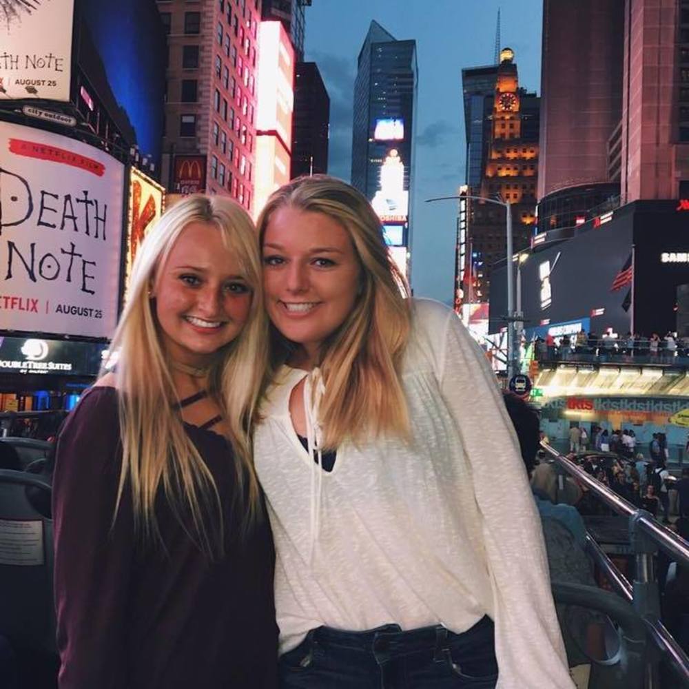 Meet your Posher, Mychelle